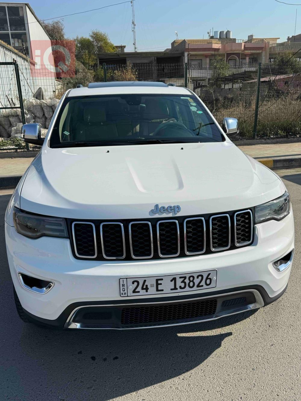 جیپ گراند شیرۆکی